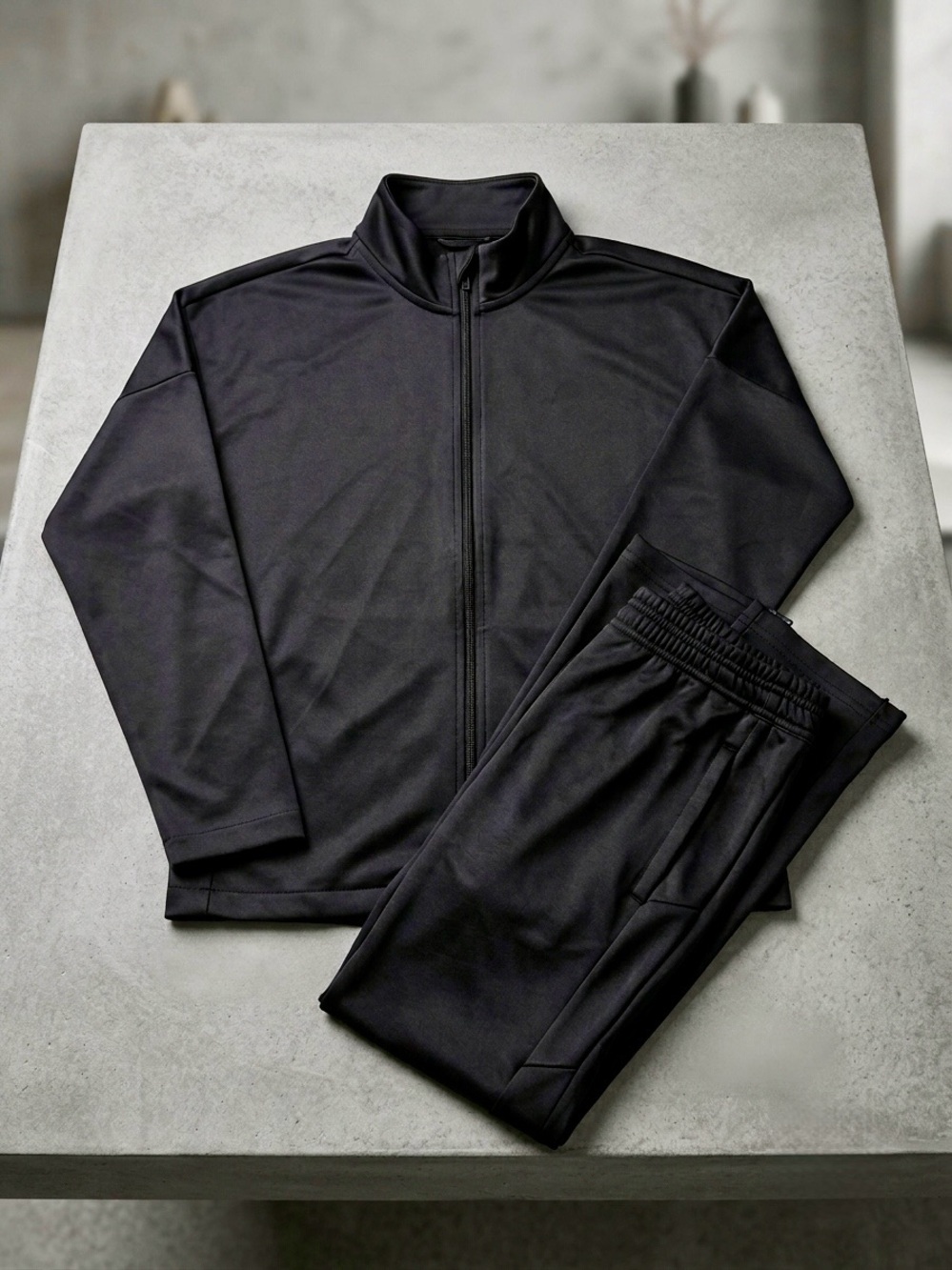 NEW Youth medium Black Full-Zip Track Jacket and Pants Set